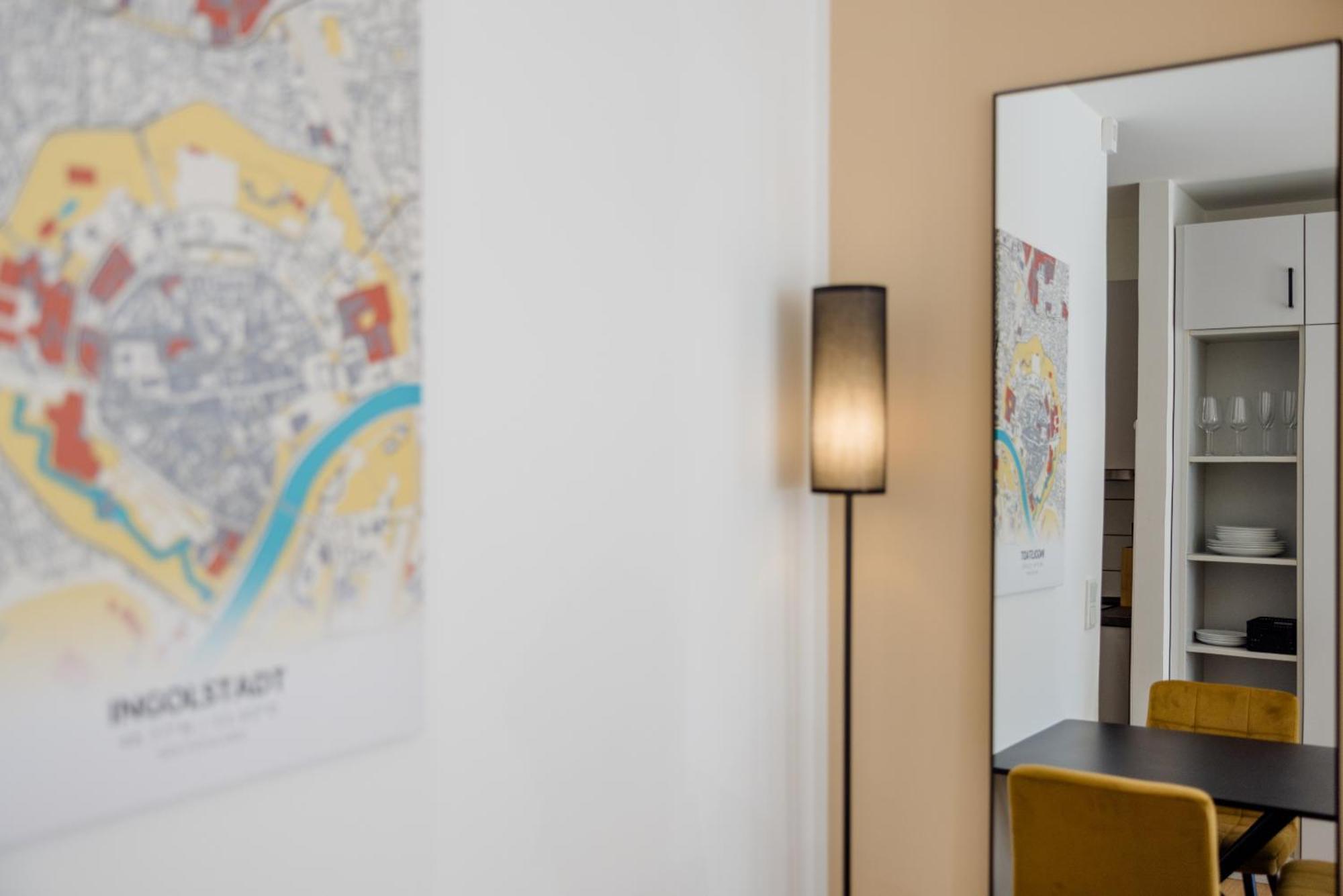 Lumen Homes - Altstadt-Studio Direkt Im Zentrum, Kueche, Netflix, Oeffentlicher Parkplatz Ums Eck Ingolstadt Extérieur photo