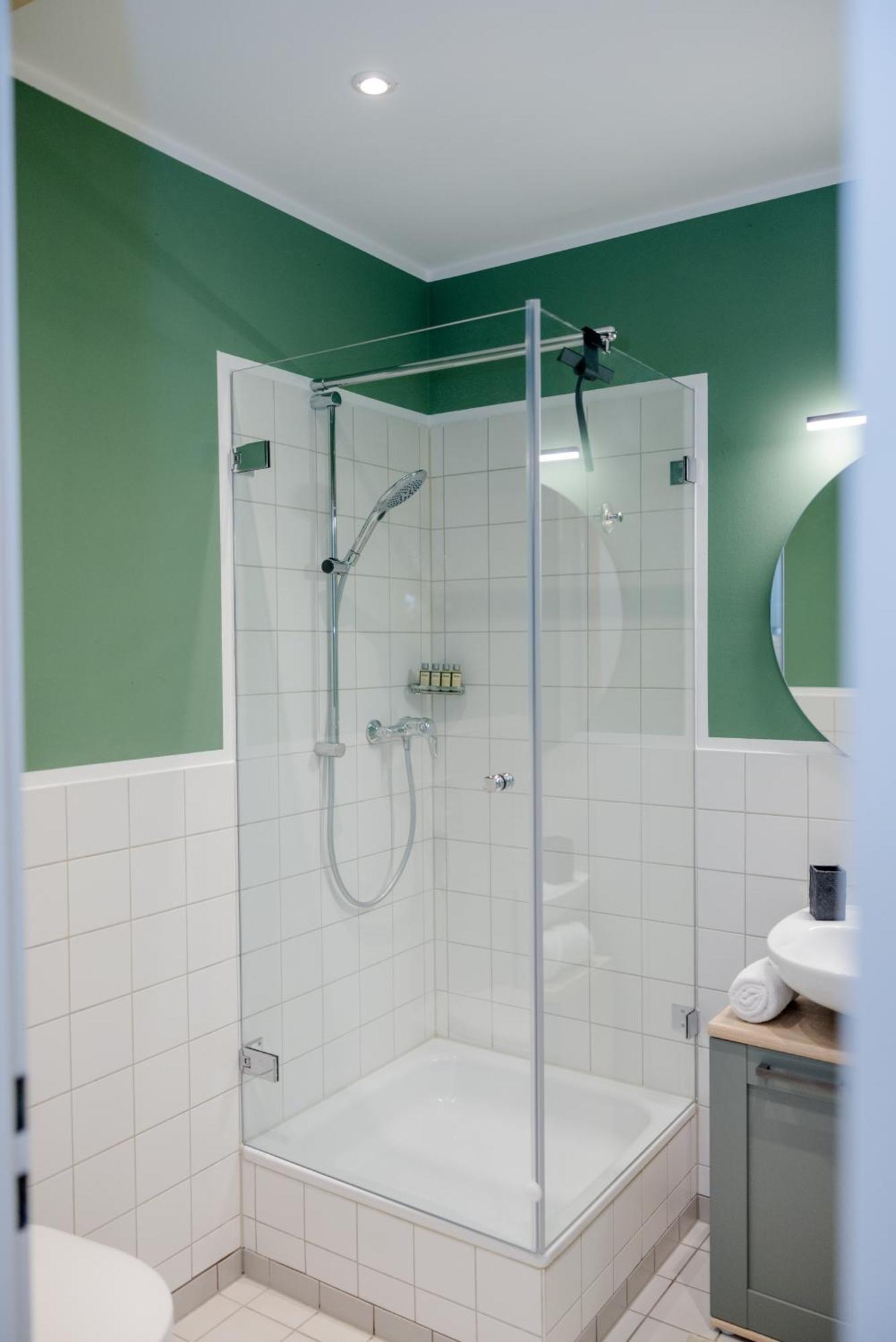 Lumen Homes - Altstadt-Studio Direkt Im Zentrum, Kueche, Netflix, Oeffentlicher Parkplatz Ums Eck Ingolstadt Extérieur photo