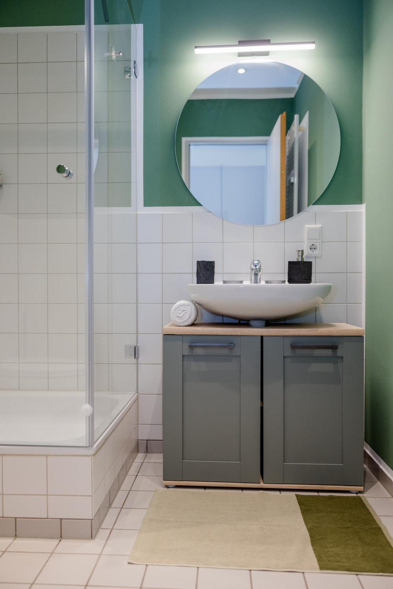 Lumen Homes - Altstadt-Studio Direkt Im Zentrum, Kueche, Netflix, Oeffentlicher Parkplatz Ums Eck Ingolstadt Extérieur photo
